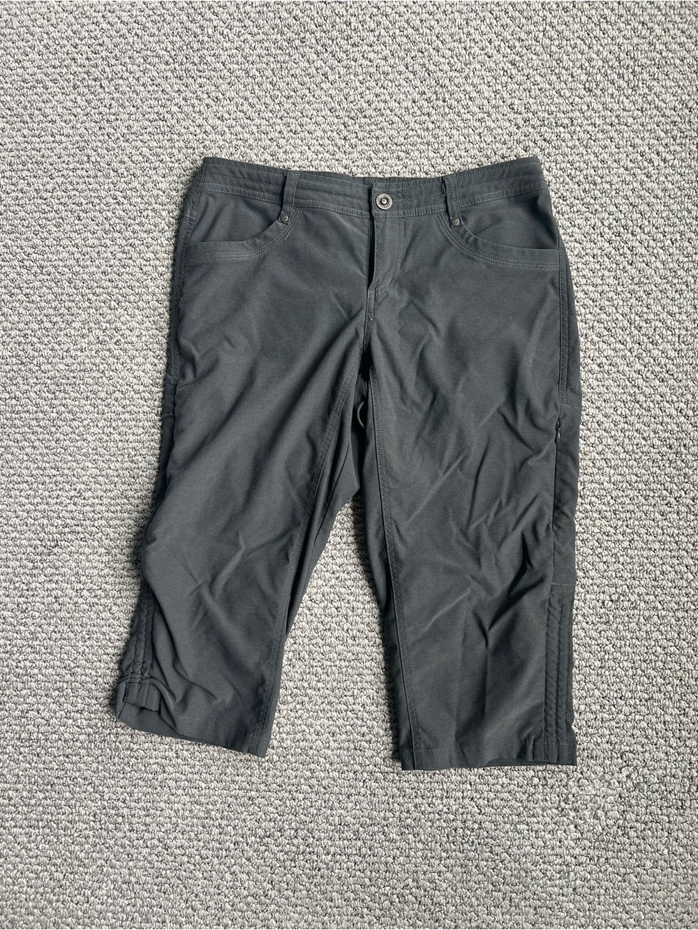 Kuhl Trekr Capri Women's Gray Capri Pants Size 4